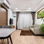 River Panorama 2 Bedroom Luxury Infinity Pool District 7