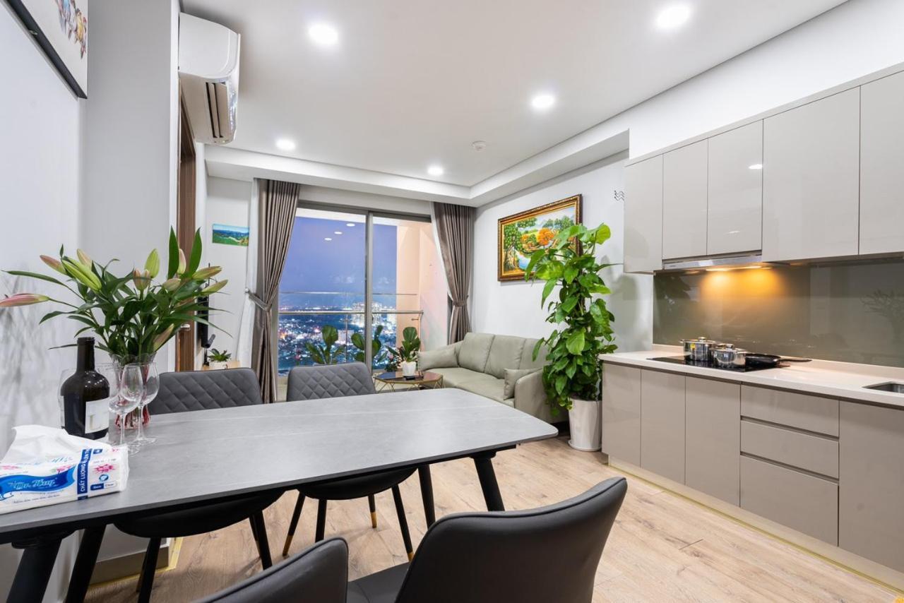River Panorama 2 Bedroom Luxury Infinity Pool District 7 * TP. Hồ Chí Minh
